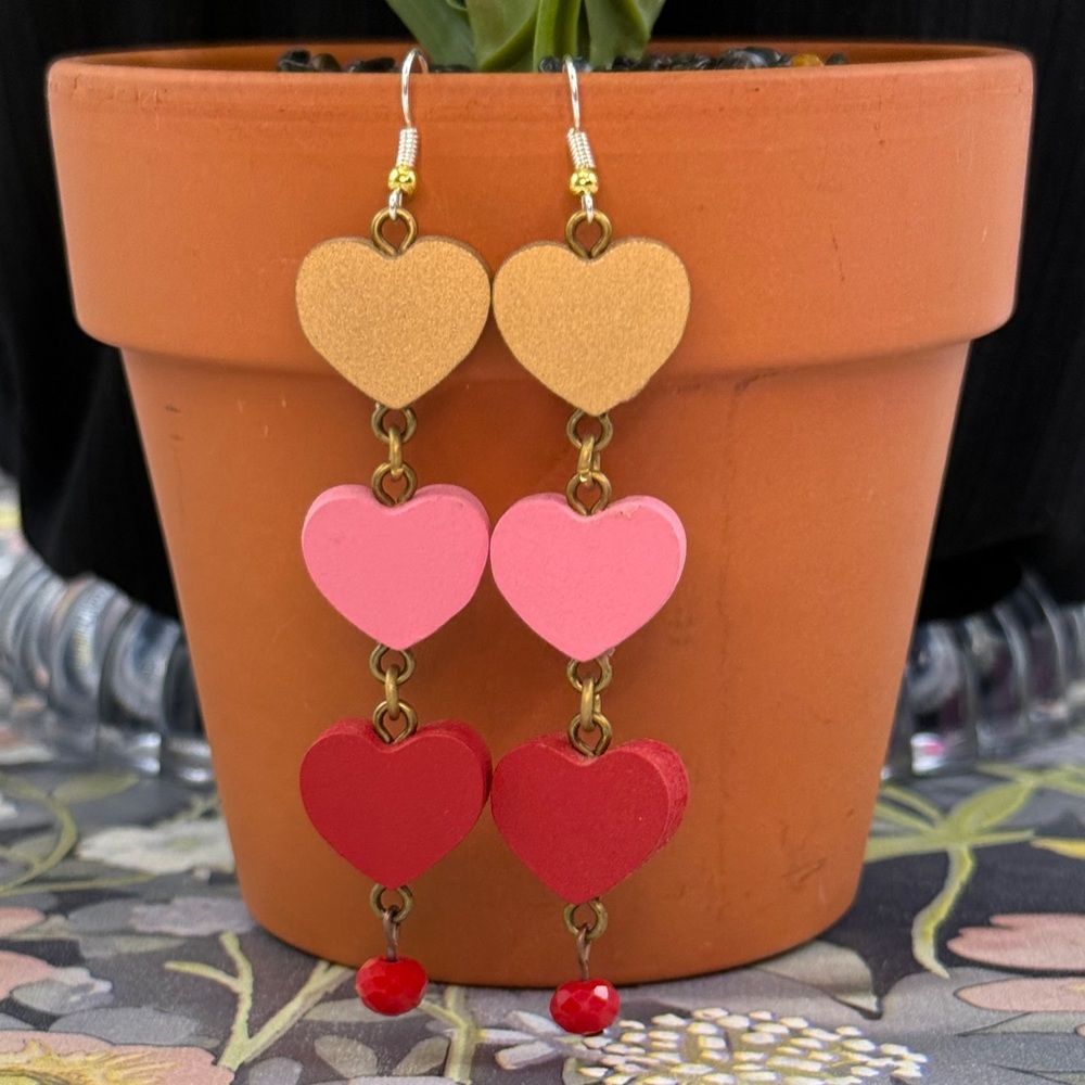👑Adorned Crown Jewelry wood heart shoulder duster Valentine's Day earrings